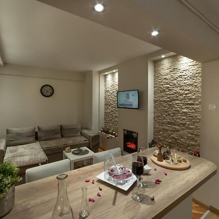 Gold Apartman Versec Kültér fotó